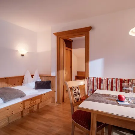 Astner Apartman